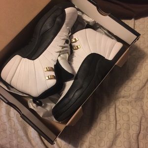 Taxi 12s Worn twice! Boys 6y
