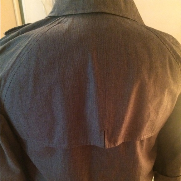 Lightweight double breasted jacket - Picture 4 of 4