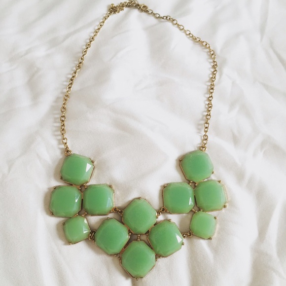 Gorgeous statement necklace