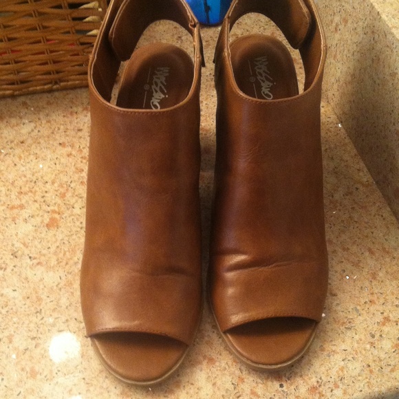 Booties - Picture 2 of 4
