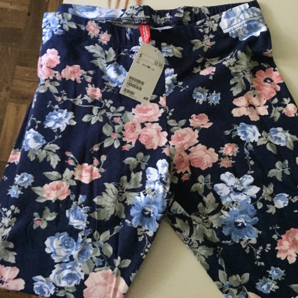 Flower leggings 🌺