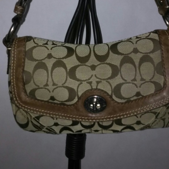 Athentic Coach handbag - Picture 1 of 4