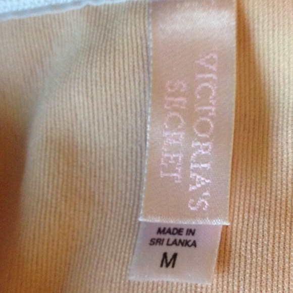 Victoria's Secret String Bikini - Picture 3 of 3