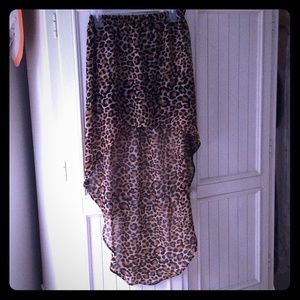 Leopard High-Low skirt
