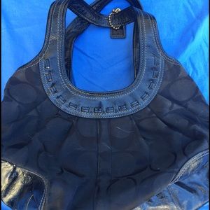 Medium size Coach purse/handbag - black - C design