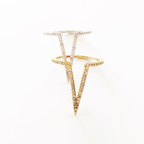V rings 😄