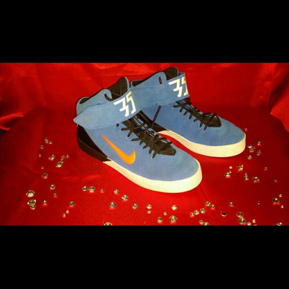 NWOT Kevin Durant Sneakers