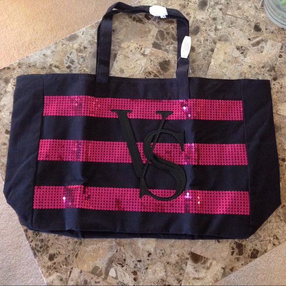 Victoria's Secret Accessories - 💕BRAND NEW VS BAG💕