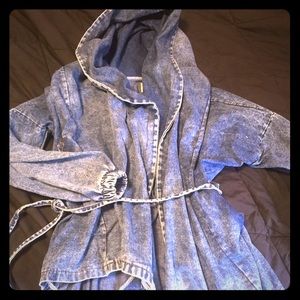 Hooded denim jacket