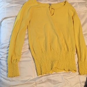 Caché sweater