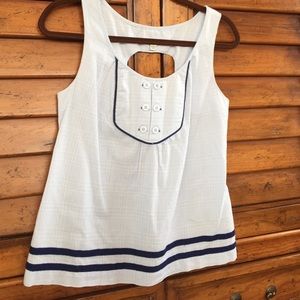 Perfect nautical top size 2. Fun for anyone salty!