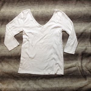 ❌sold❌ Ann Taylor v-neck shirt