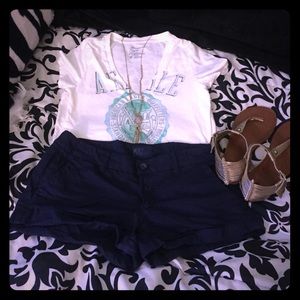 American Eagle NWOT blue shorts!