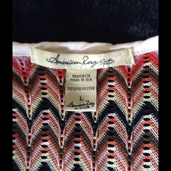 Top - Picture 3 of 3