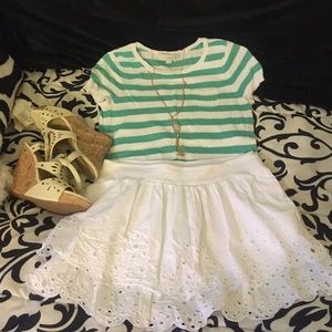 Gorgeous white American eagle skirt!