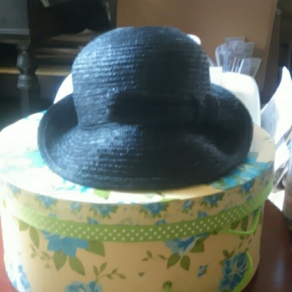 Vintage Navy Blue Straw Hat - Picture 2 of 4