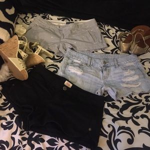 3 pairs of American Eagle/ mossimo shorts