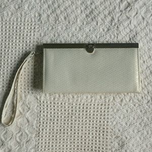 Cream clutch