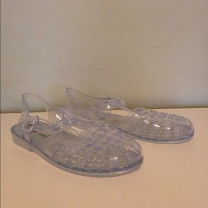 jelly sandals !