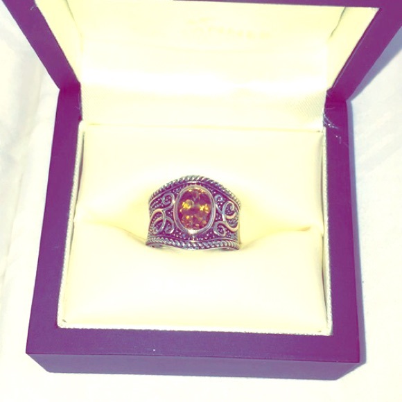 🎀🎀Topaz 14k Gold size5 Ring 🎀🎀