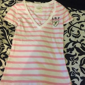 Abercrombie and Fitch V neck!