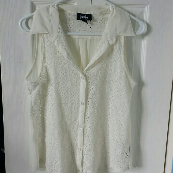 Lacey cream top