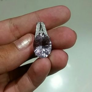 14k white gold pendant