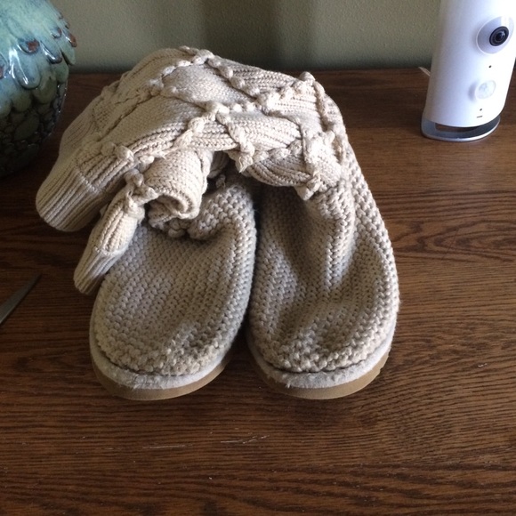 Sweater ugg boots