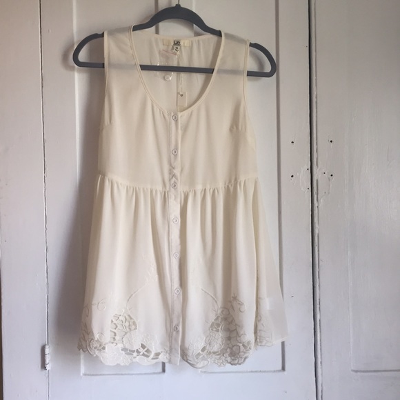 NWT Ya buttoned mini dress/tunic. Boutique.