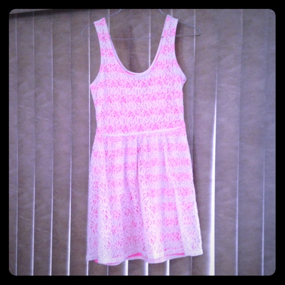 Pink striped lace dress sz M