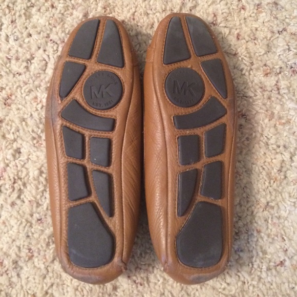 beautiful michael kors brown flats!! - Picture 2 of 4