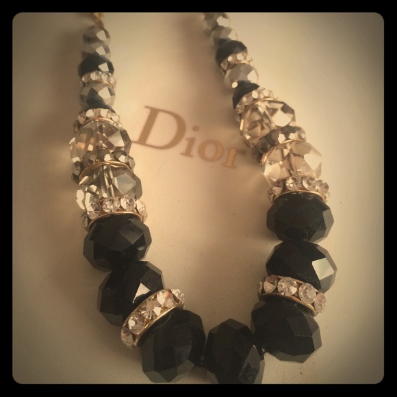 INC🌸 Crystal necklace