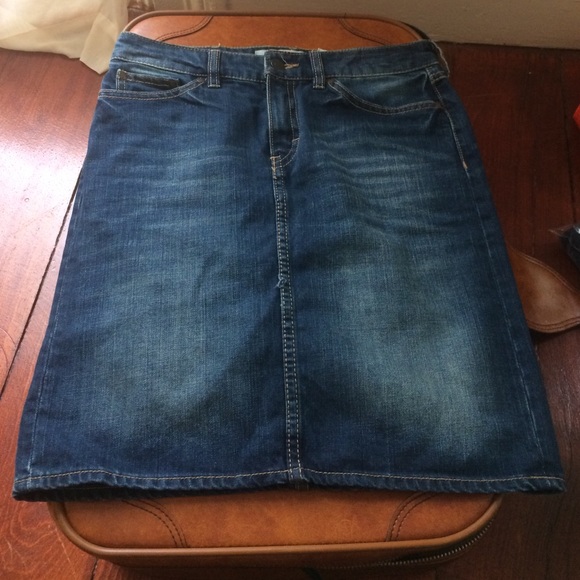 H&M Denim mini skirt size 4