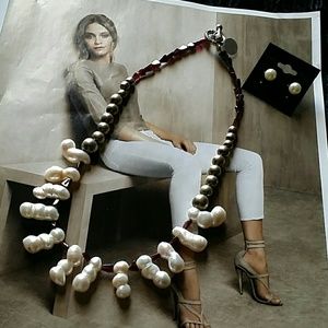 Popcorn pearl& garnet necklace