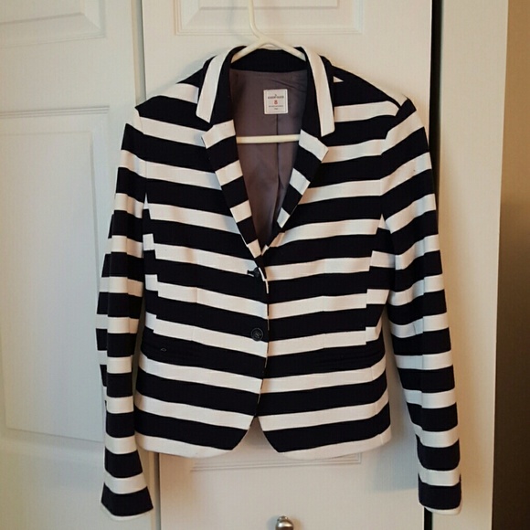 LOWEST😝⬇⬇💲 The ACADEMY BLAZER
