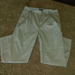 Practically Brand New Tommy Hilfigure slacks