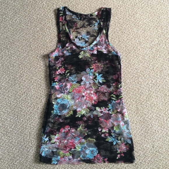 Floral lace tank