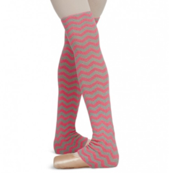 Capezio Accessories - New Capezio Pink/Gray Chevron Patterned Legwarmers