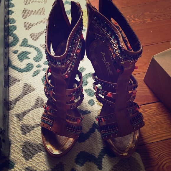 Preowned Beaded Heels size 7.5