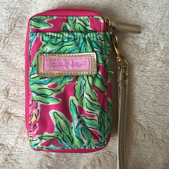 Lilly Pulitzer Clutches & Wallets - Lilly Pulitzer ID Wristlet