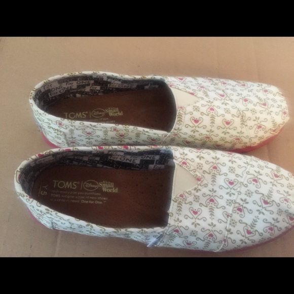 TOMS