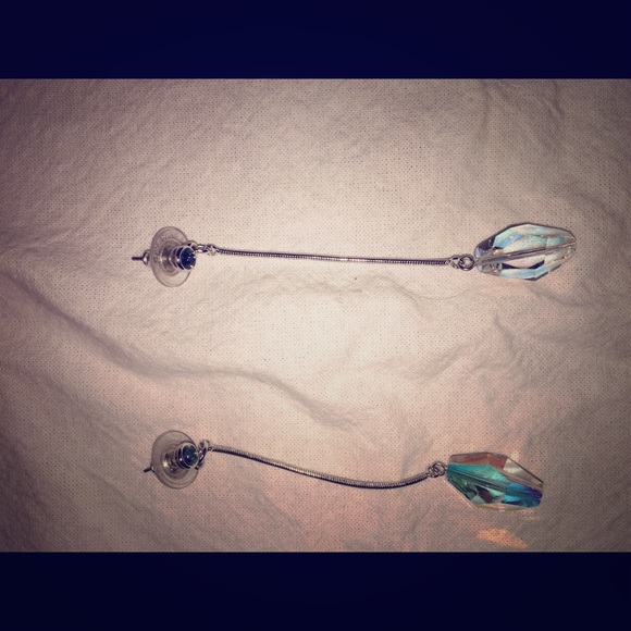 Swarovski dangle earrings!