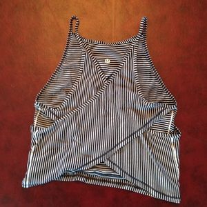 Vitasea cross back crop top