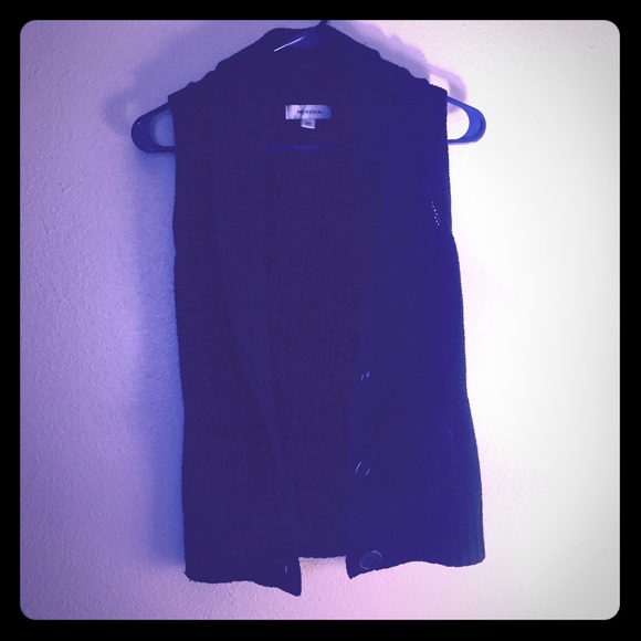 Black knit vest