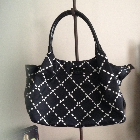 kate spade Handbags - KATE SPADE NYLON STEVIE BAG. EUC