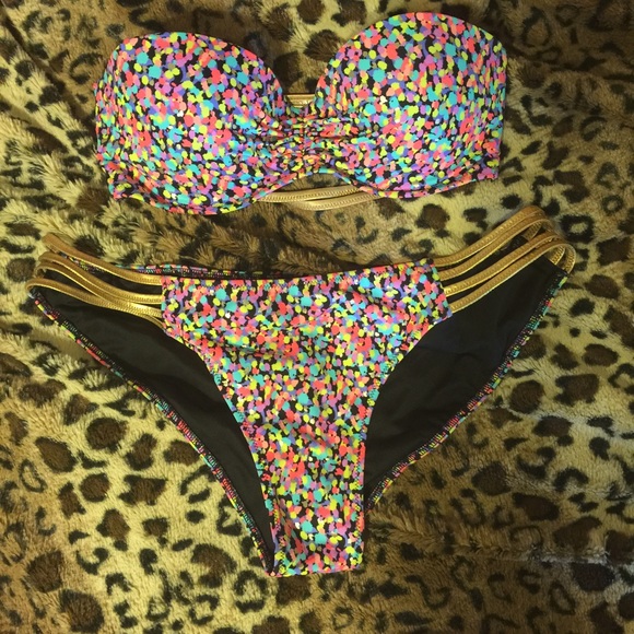 VS🌺 Strappy Gold Bikini✨