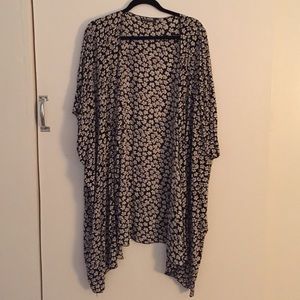 Brandy Melville kimono