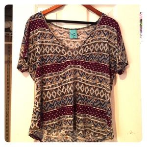 Printed party short-sleeve.