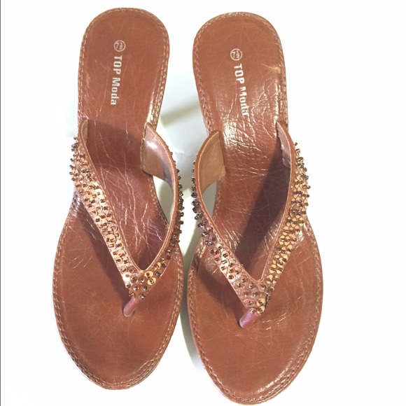 Brown sequined thong sandals