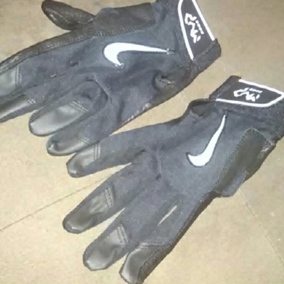 Baseball stuff ? - Picture 2 of 4